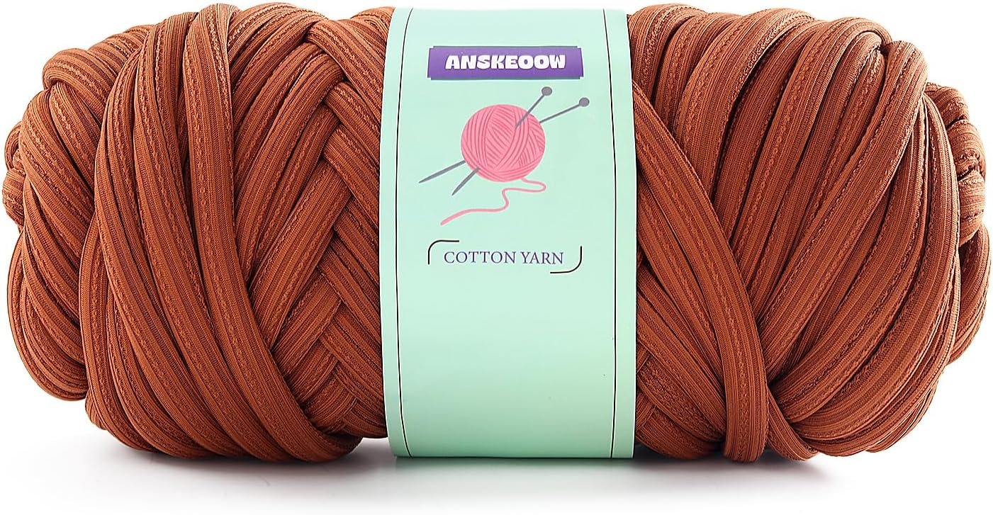 Chunky Yarn for Crocheting & Knitting, Thick 7mm Fluffy Soft Blanket Yarn, 32 Yds, 0.55lb/250g (Dark Coffee Color)